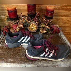ADIDAS ladies 10 gray